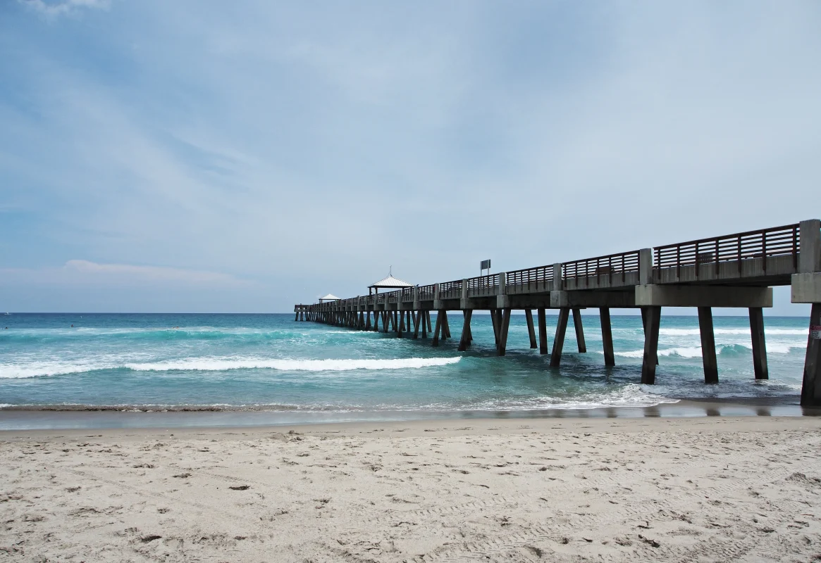Juno Beach fishing pier in Florida
